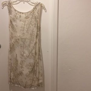 🎁 BLACK FRIDAY SALE 🎁Alice + Olivia white silk sequined shift dress